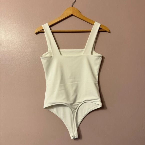 Abercrombie and Fitch Soft Collection Squareneck Bodysuit White Women  Size M - Picture 3 of 7